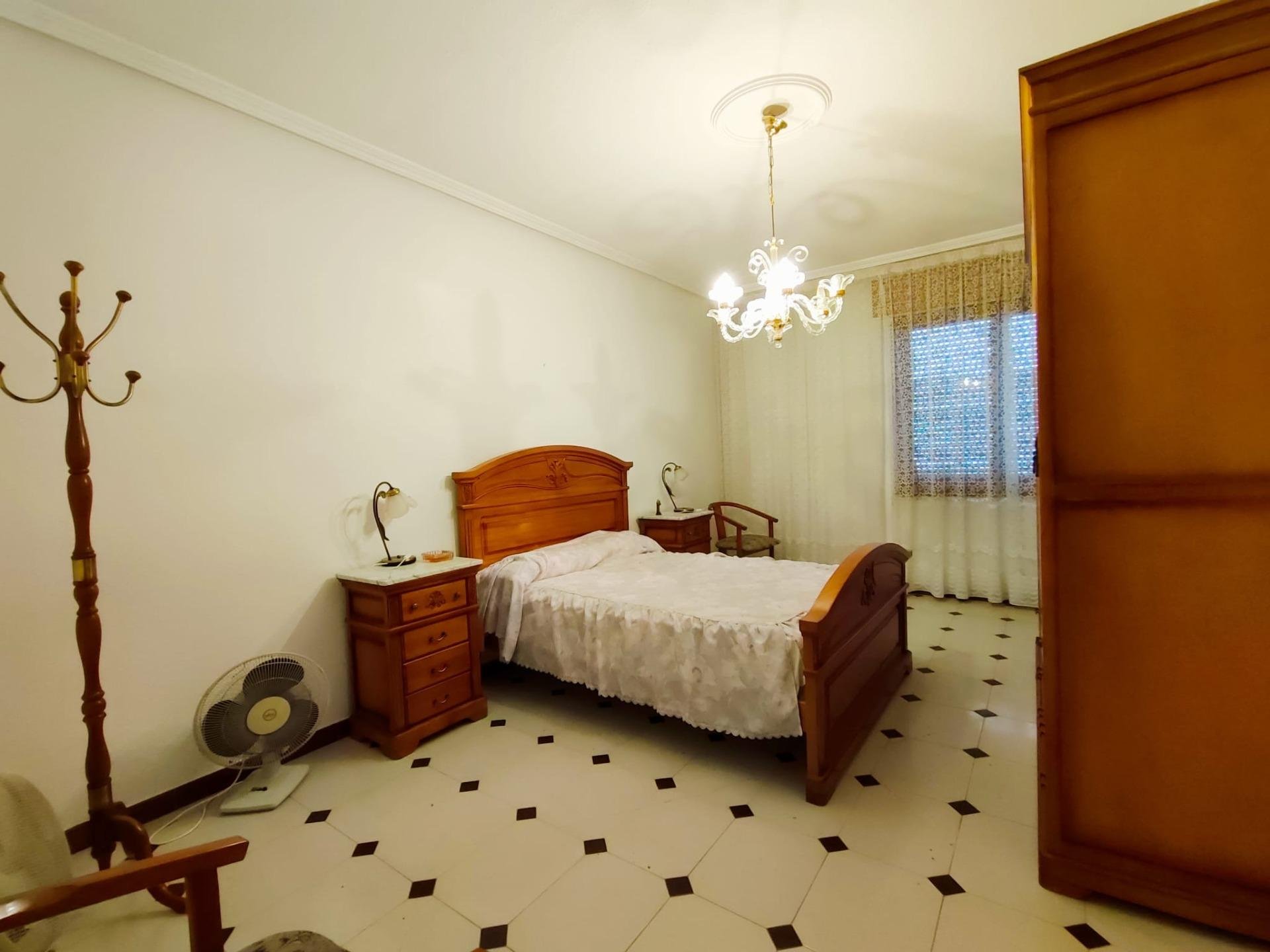 House in Orihuela, Alicante, Spanien 5 Schlafzimmer, 1650 m2 Nr. 93155