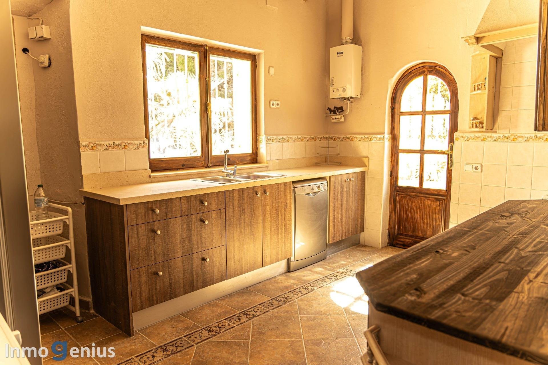 Villa La Nucia, Alicante, Spānijā 10 istabas, 1000 m2 Nr. 81583