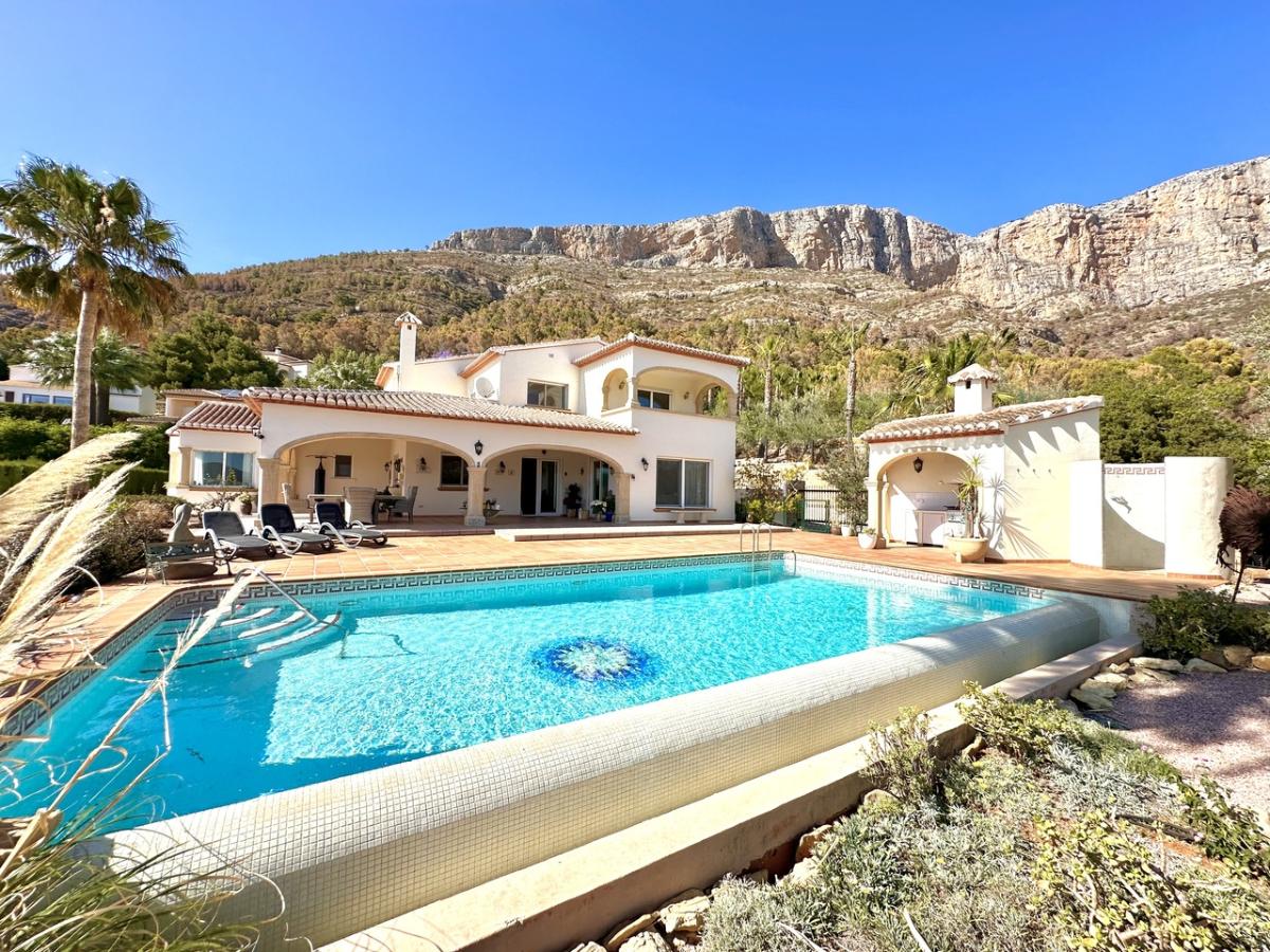 Villa in Javea, Alicante, Spanien 6 Schlafzimmer, 350 m2 Nr. 113094