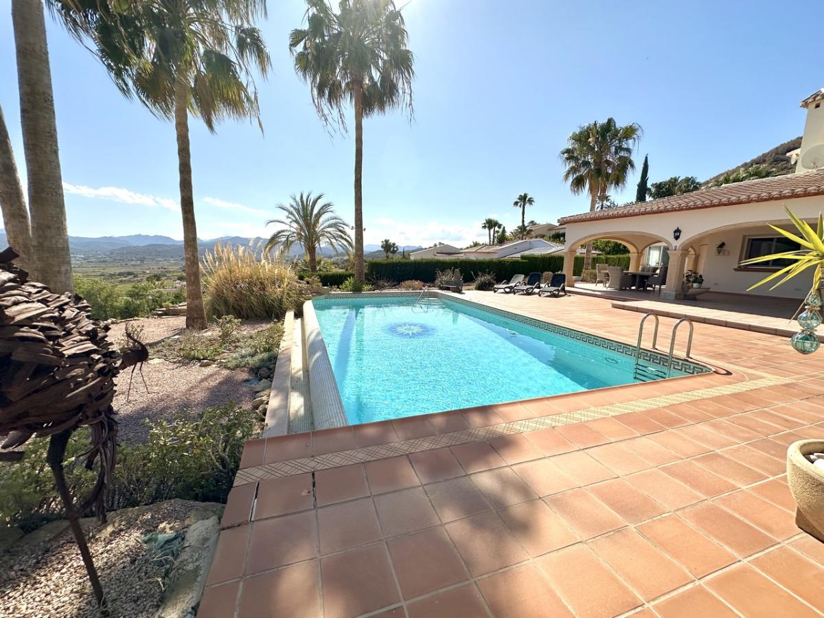 Villa in Javea, Alicante, Spanien 6 Schlafzimmer, 350 m2 Nr. 113094