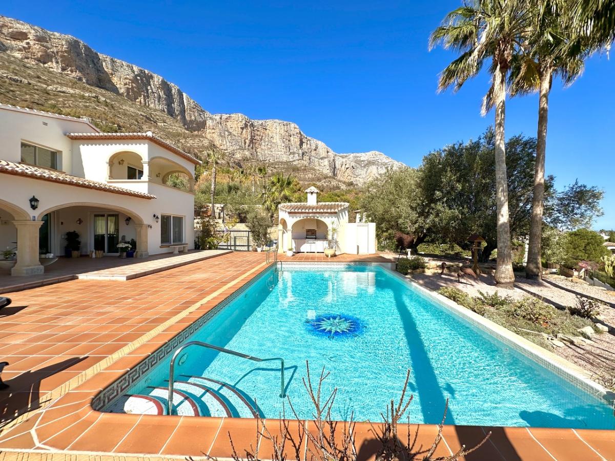 Villa in Javea, Alicante, Spanien 6 Schlafzimmer, 350 m2 Nr. 113094