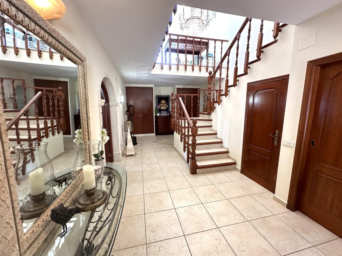 Villa in Javea, Alicante, Spanien 6 Schlafzimmer, 350 m2 Nr. 113094