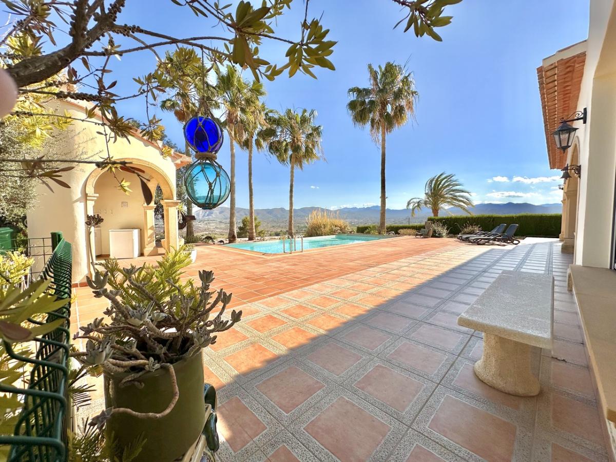 Villa in Javea, Alicante, Spanien 6 Schlafzimmer, 350 m2 Nr. 113094