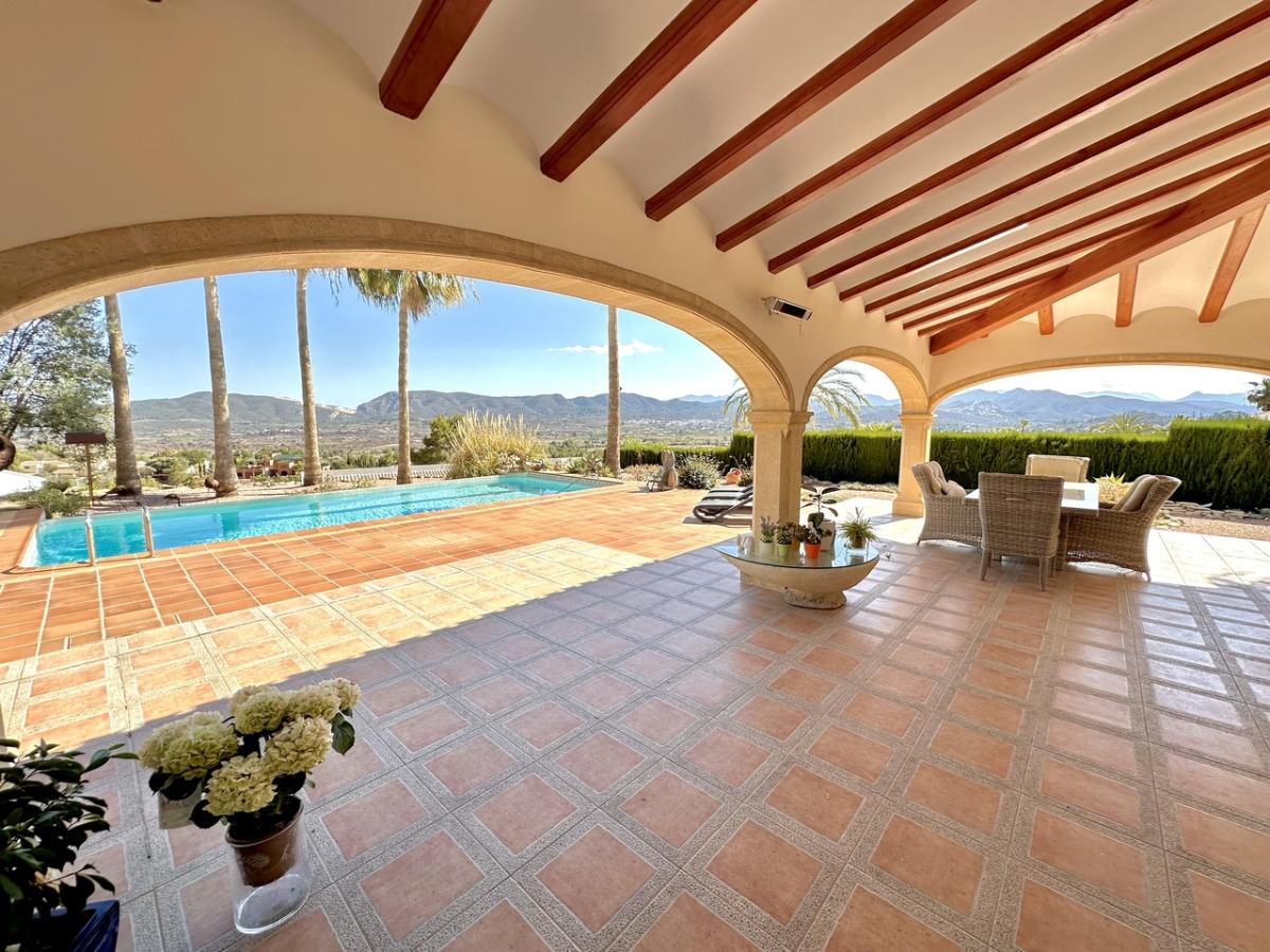 Villa in Javea, Alicante, Spanien 6 Schlafzimmer, 350 m2 Nr. 113094