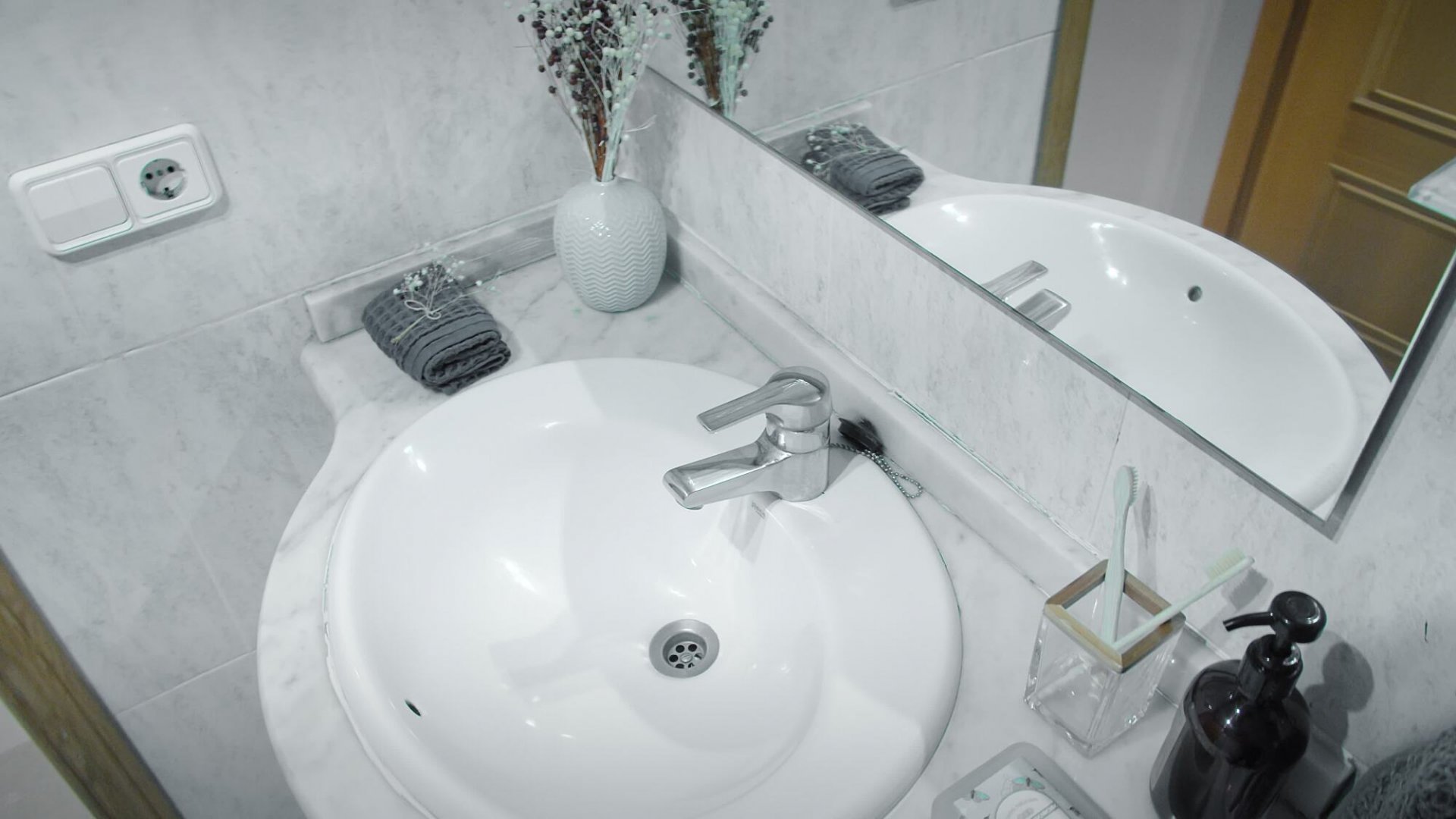 Huoneisto Valencia, Espanja 3 makuuhuonetta, 146 m2 No. 96400