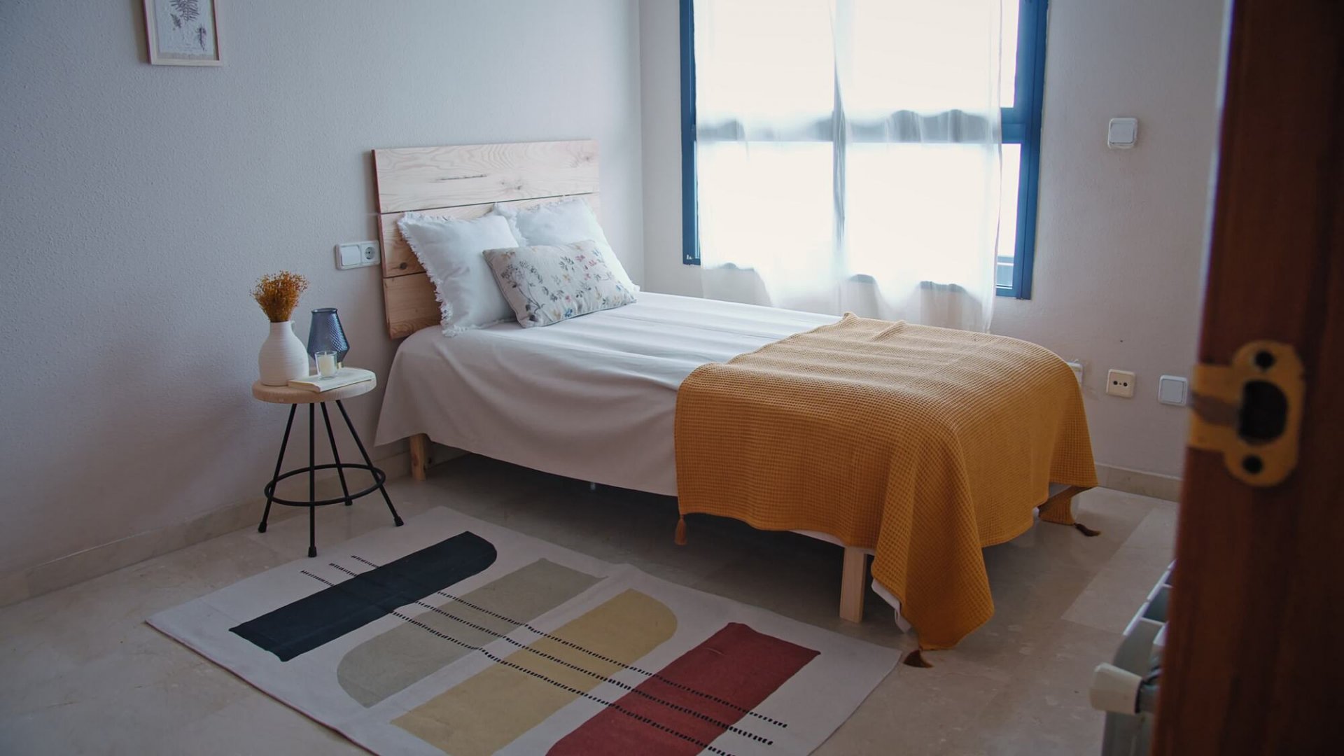 Huoneisto Valencia, Espanja 3 makuuhuonetta, 146 m2 No. 96400