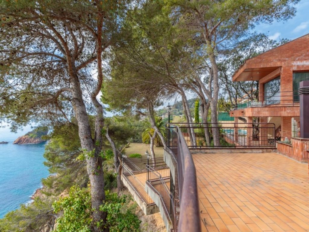 House in Blanes, Girona, Spanien 8 Schlafzimmer, 658 m2 Nr. 23041