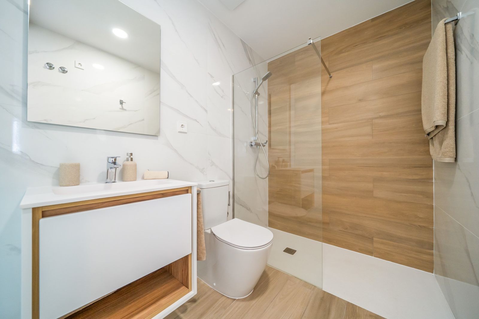Bungalow w Alicante, Hiszpania 2 sypialnie, 77 mkw. nr 112109