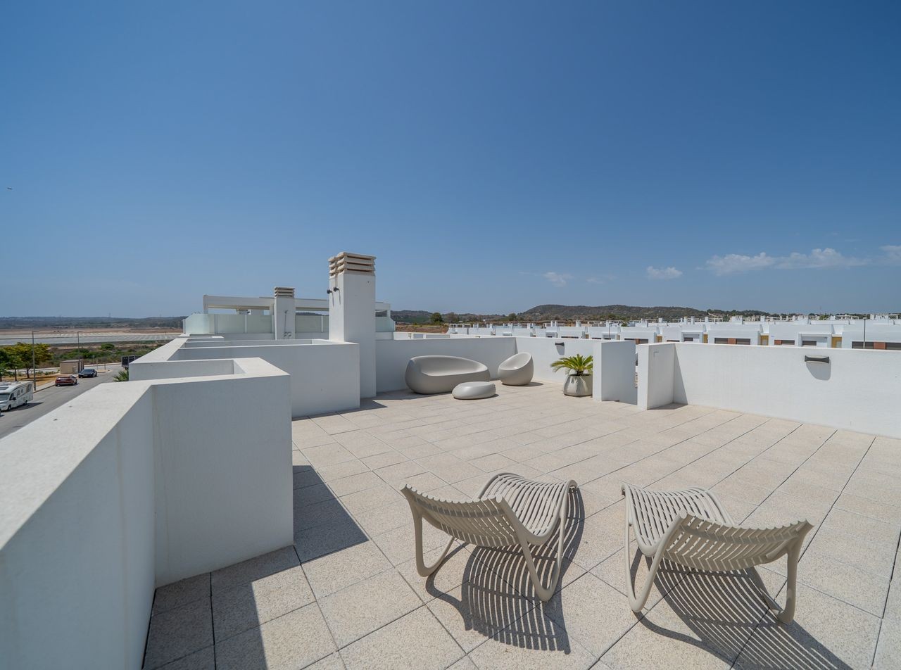 Bungalow w Alicante, Hiszpania 2 sypialnie, 77 mkw. nr 112109