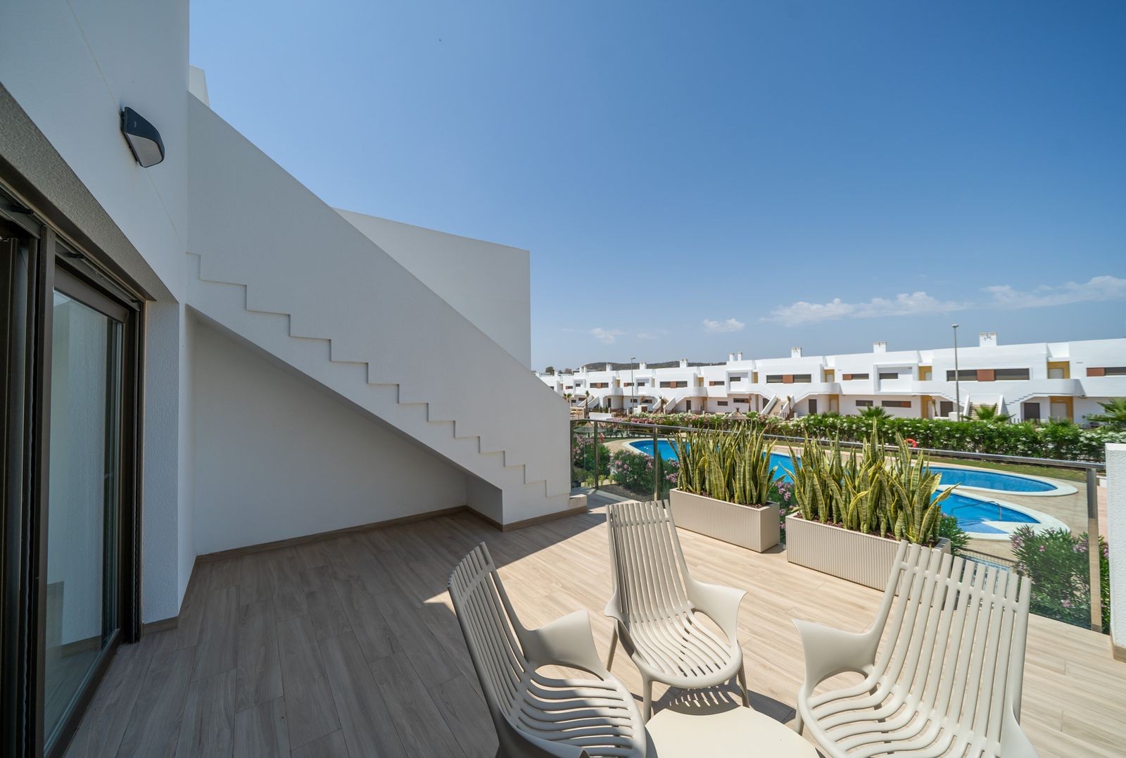 Bungalow w Alicante, Hiszpania 2 sypialnie, 77 mkw. nr 112109