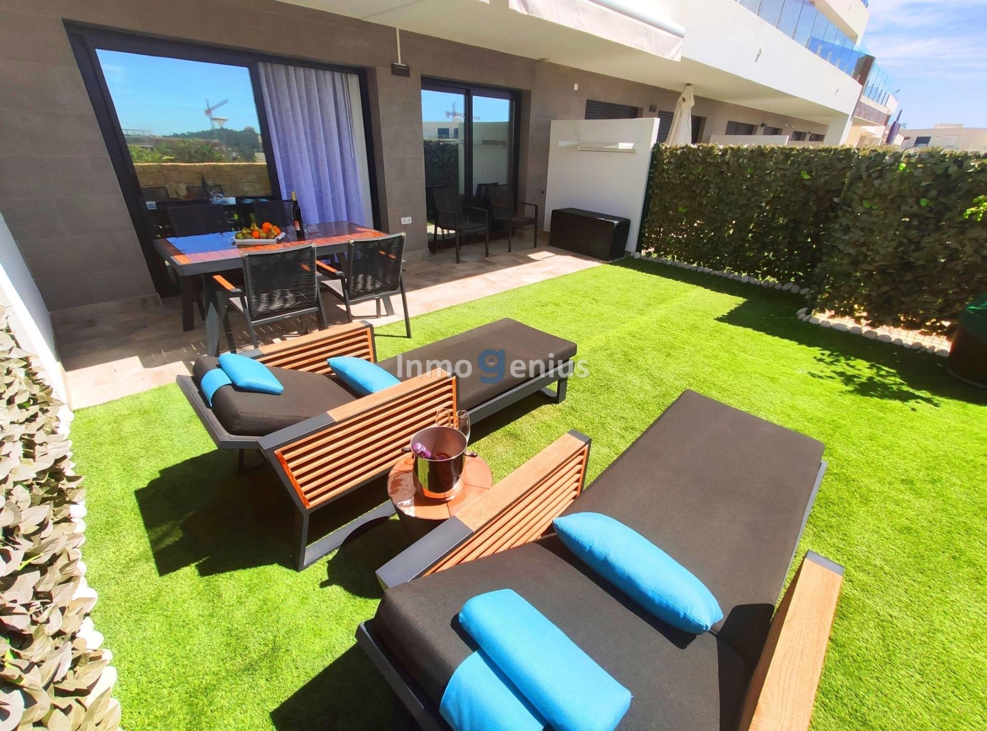 Bungalowi Finestrat, Alicante, Espanja 1 makuuhuone, 71 m2 No. 81564