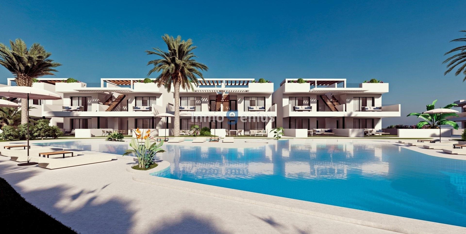 Bungalow in Finestrat, Alicante, Spain 3 bedrooms, 158 sq.m. No. 81567