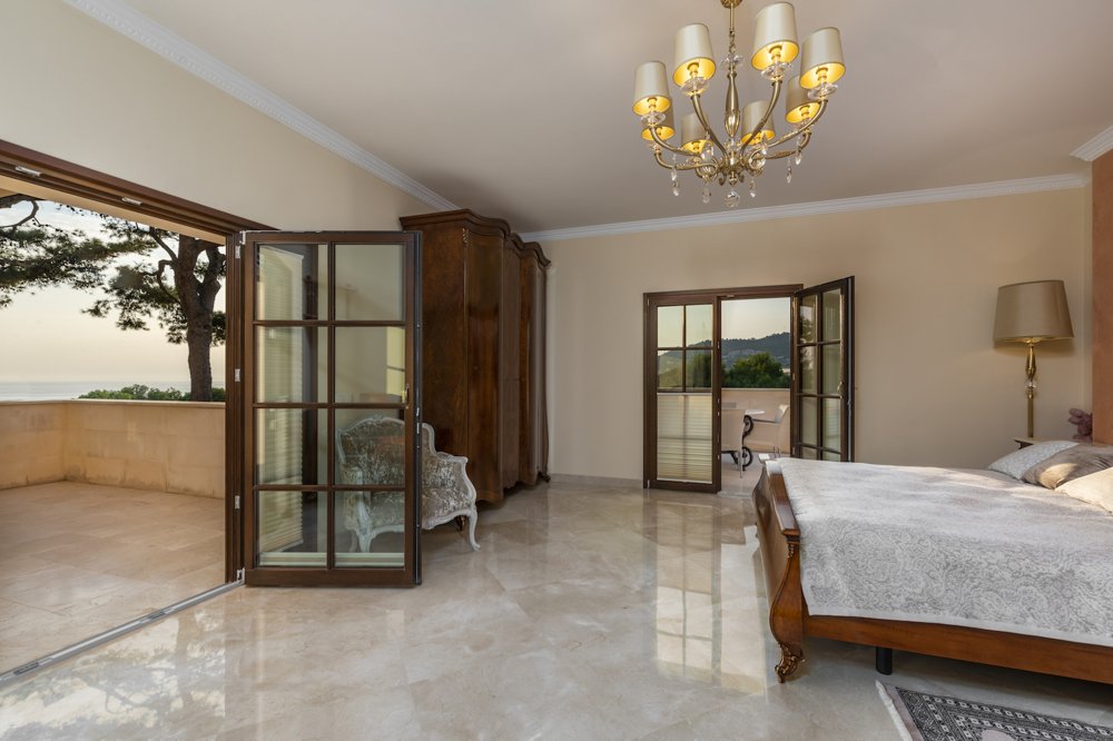 Villa in Peguera, Mallorca, Spain 6 bedrooms, 867 sq.m. No. 109904