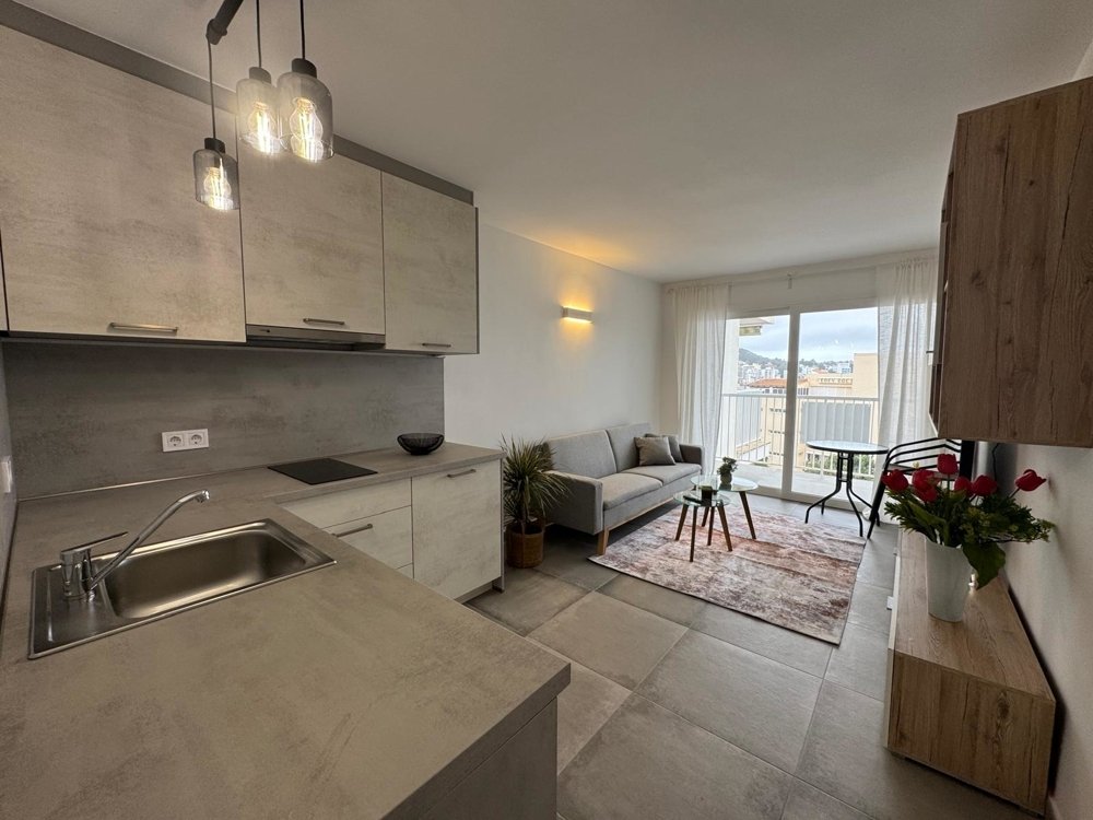 Apartamento en Santa Ponsa, Mallorca, España 1 dormitorio, 40 m2 No. 109902