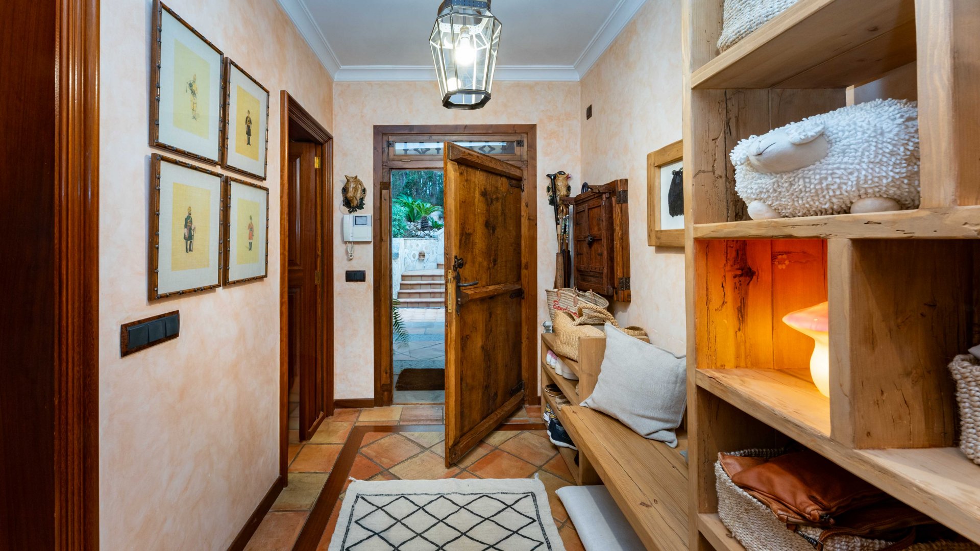 Villa en Bendinat, Mallorca, España 7 dormitorios, 546 m2 No. 111891