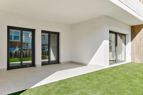Bungalo Torrevieja, Alicante, Spānijā 2 istabas, 98 m2 Nr. 95939