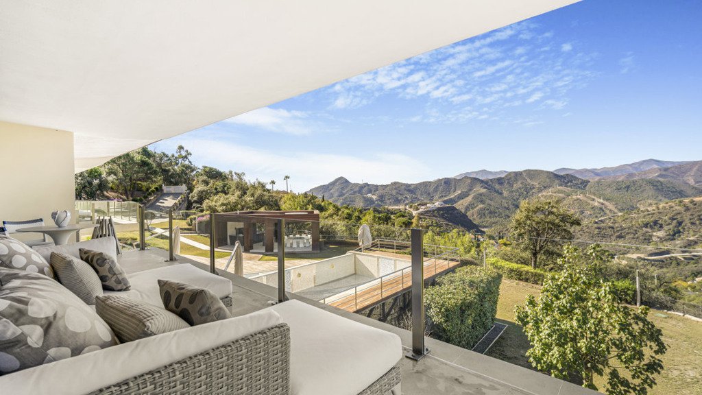 Villa i Benahavis, Malaga, Spanien 9 sovrum, 1306 kvm. Nr. 91895