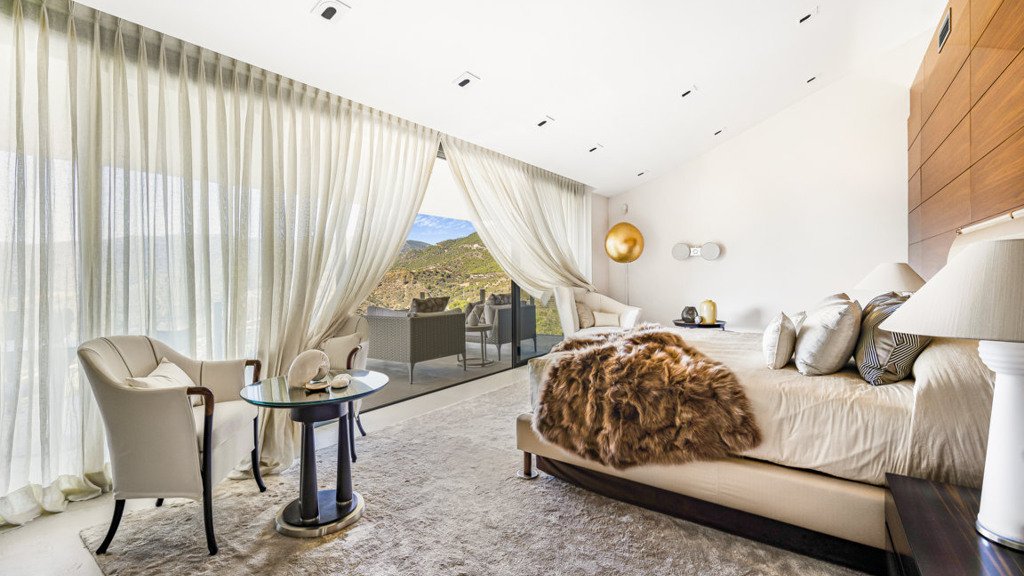 Villa i Benahavis, Malaga, Spanien 9 sovrum, 1306 kvm. Nr. 91895