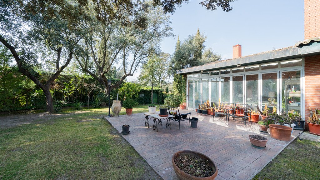 Villa à Madrid, Espagne 6 chambres, 653 m2 No. 107813