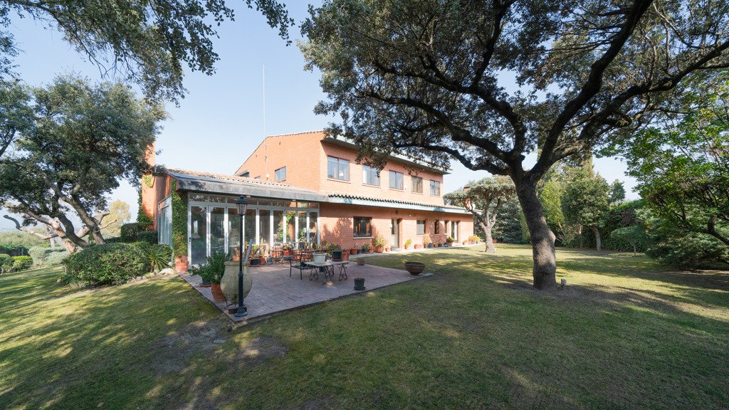 Villa à Madrid, Espagne 6 chambres, 653 m2 No. 107813