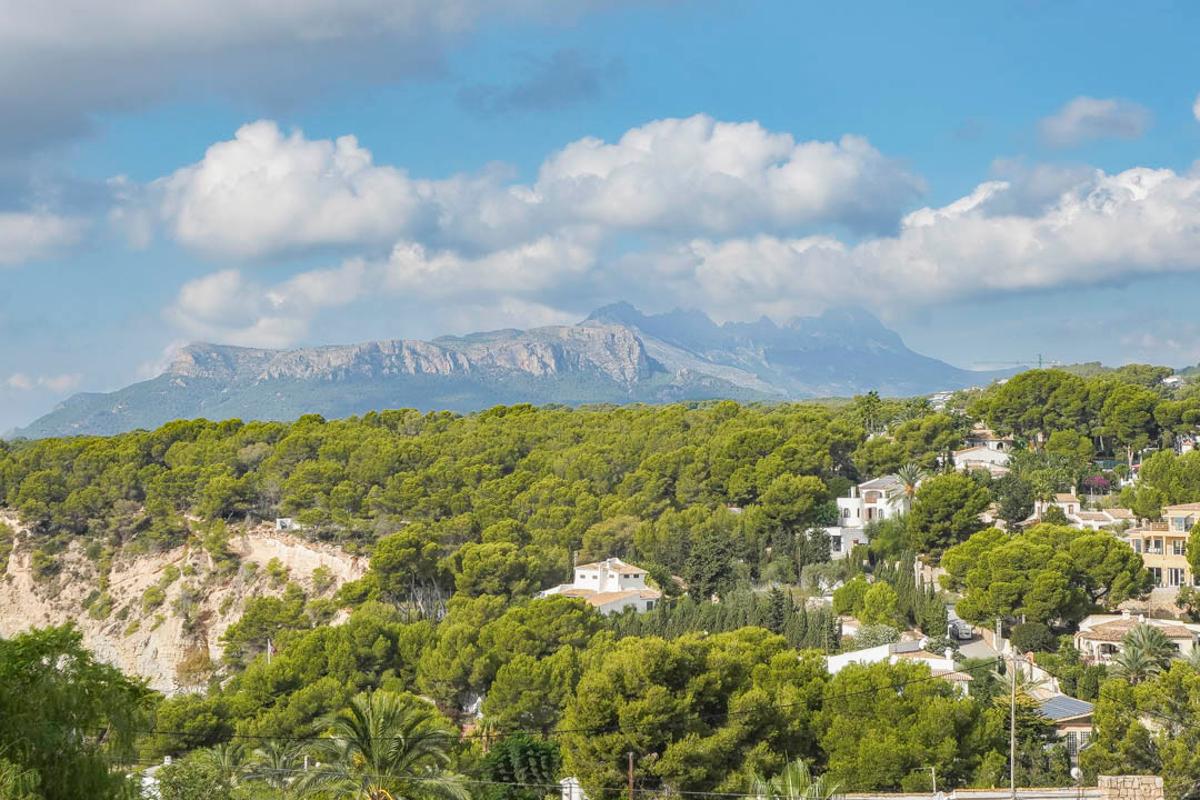 Villa in Benissa, Alicante, Spain 4 bedrooms, 358 sq.m. No. 82565