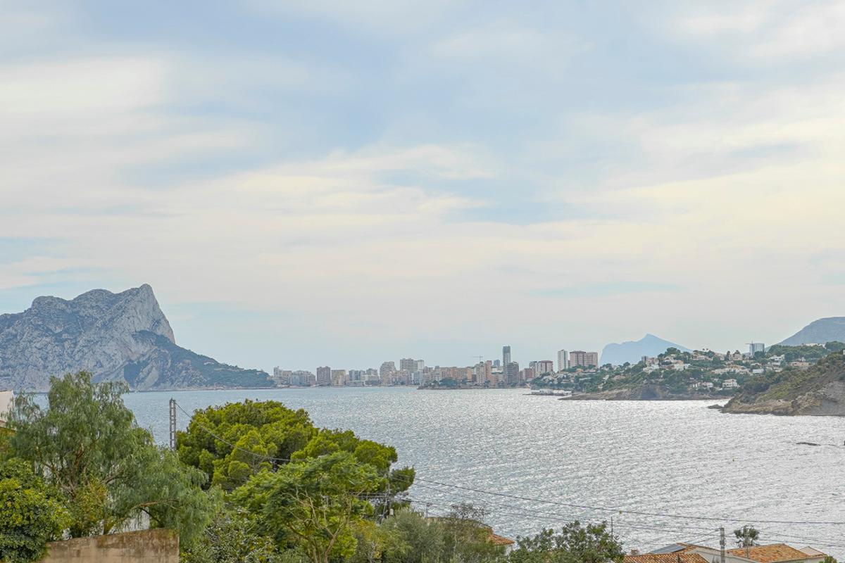Villa in Benissa, Alicante, Spain 4 bedrooms, 358 sq.m. No. 82565