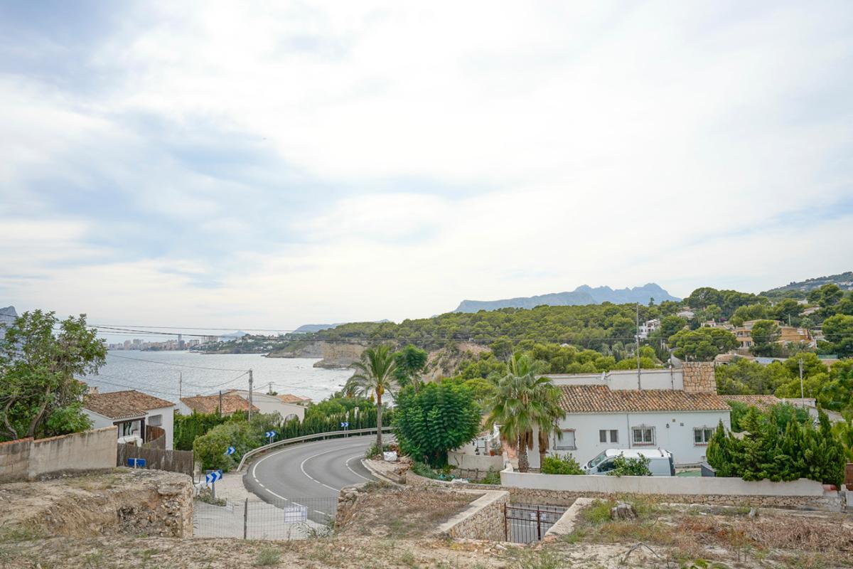 Villa in Benissa, Alicante, Spain 4 bedrooms, 358 sq.m. No. 82565