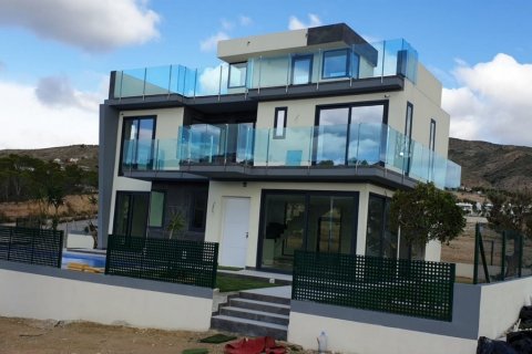 Villa in Finestrat, Alicante, Spain 3 bedrooms, 110 sq.m. No. 111470