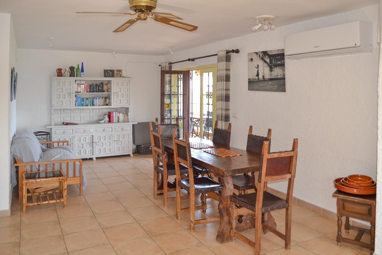 Villa in Pedreguer, Alicante, Spain 6 bedrooms, 288 sq.m. No. 116338