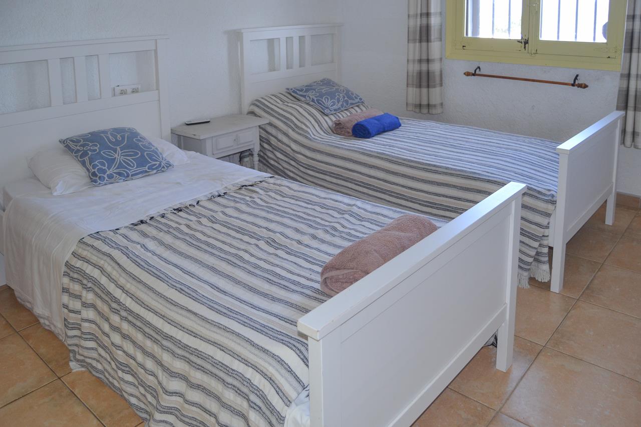 Villa in Pedreguer, Alicante, Spain 6 bedrooms, 288 sq.m. No. 116338