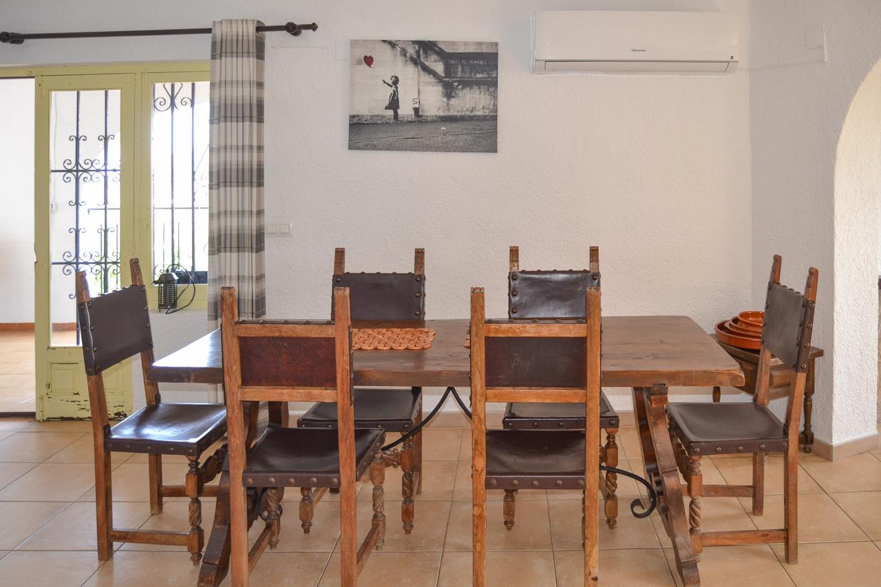 Villa in Pedreguer, Alicante, Spain 6 bedrooms, 288 sq.m. No. 116338