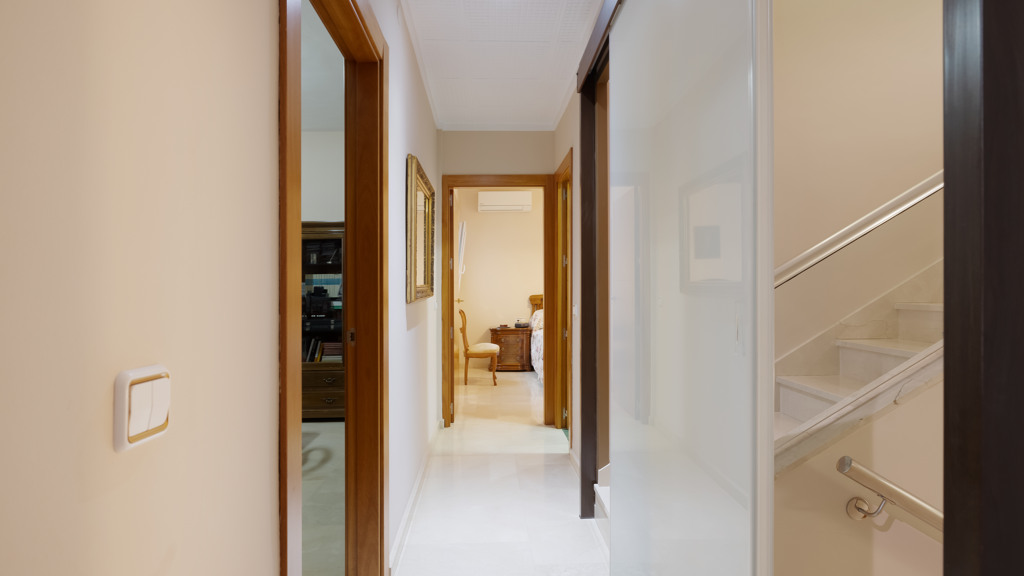 Villa à Malaga, Espagne 7 chambres, 407 m2 No. 107303