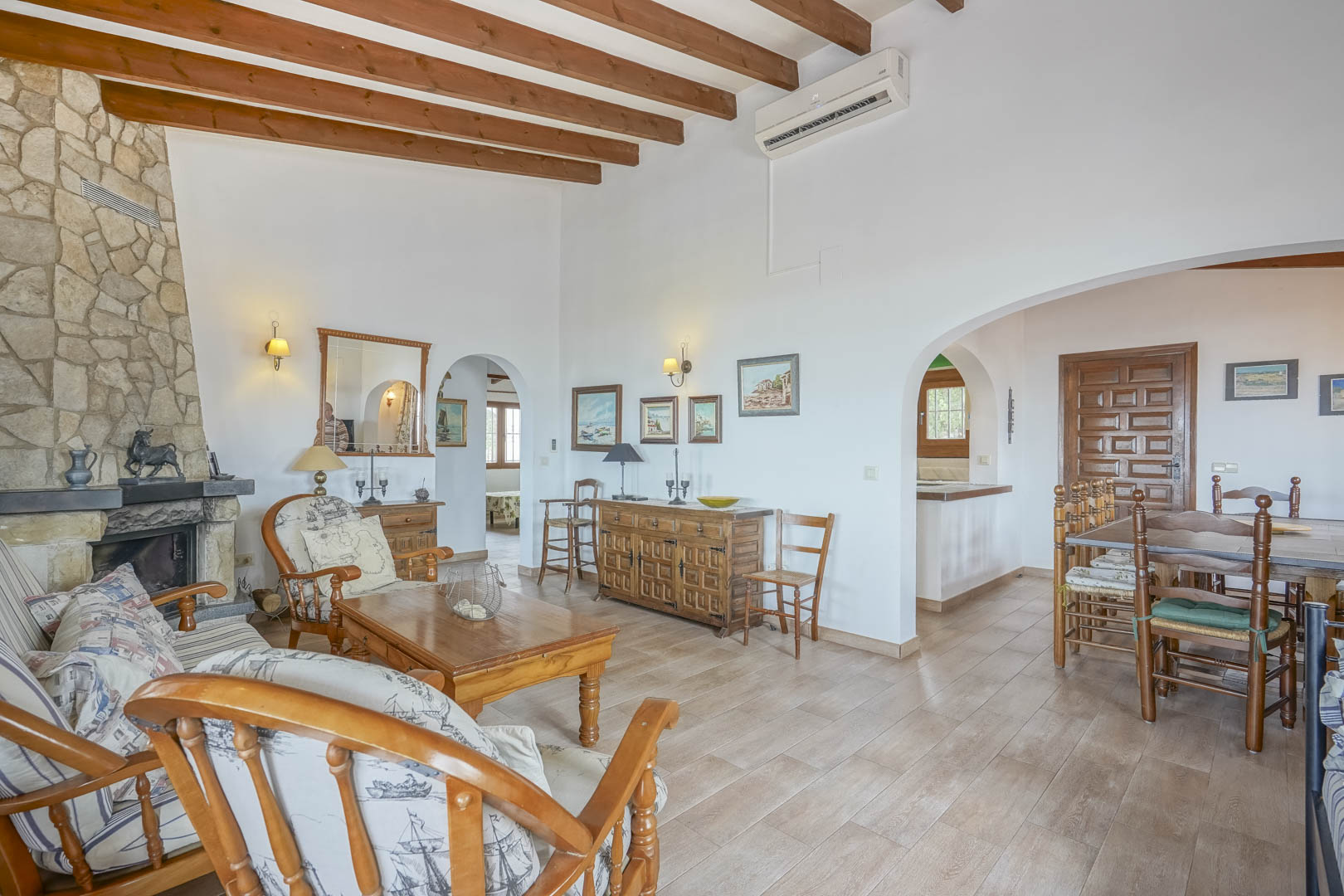 Villa in Pego, Alicante, Spain 5 bedrooms, 307 sq.m. No. 93137