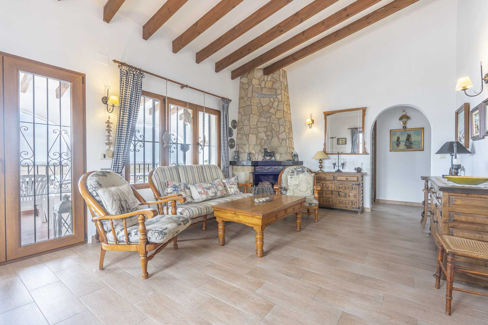 Villa in Pego, Alicante, Spain 5 bedrooms, 307 sq.m. No. 93137