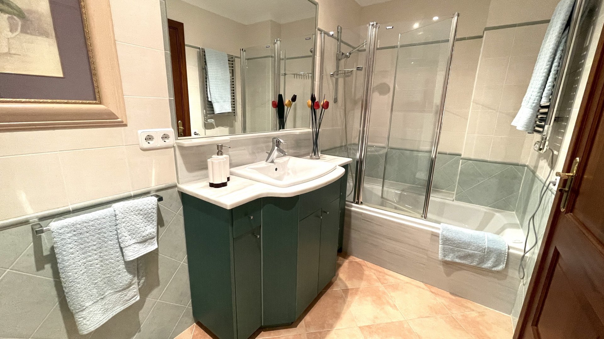 Villa a Valldemosa, Mallorca, Spagna 4 camere da letto, 320 mq. N° 111886