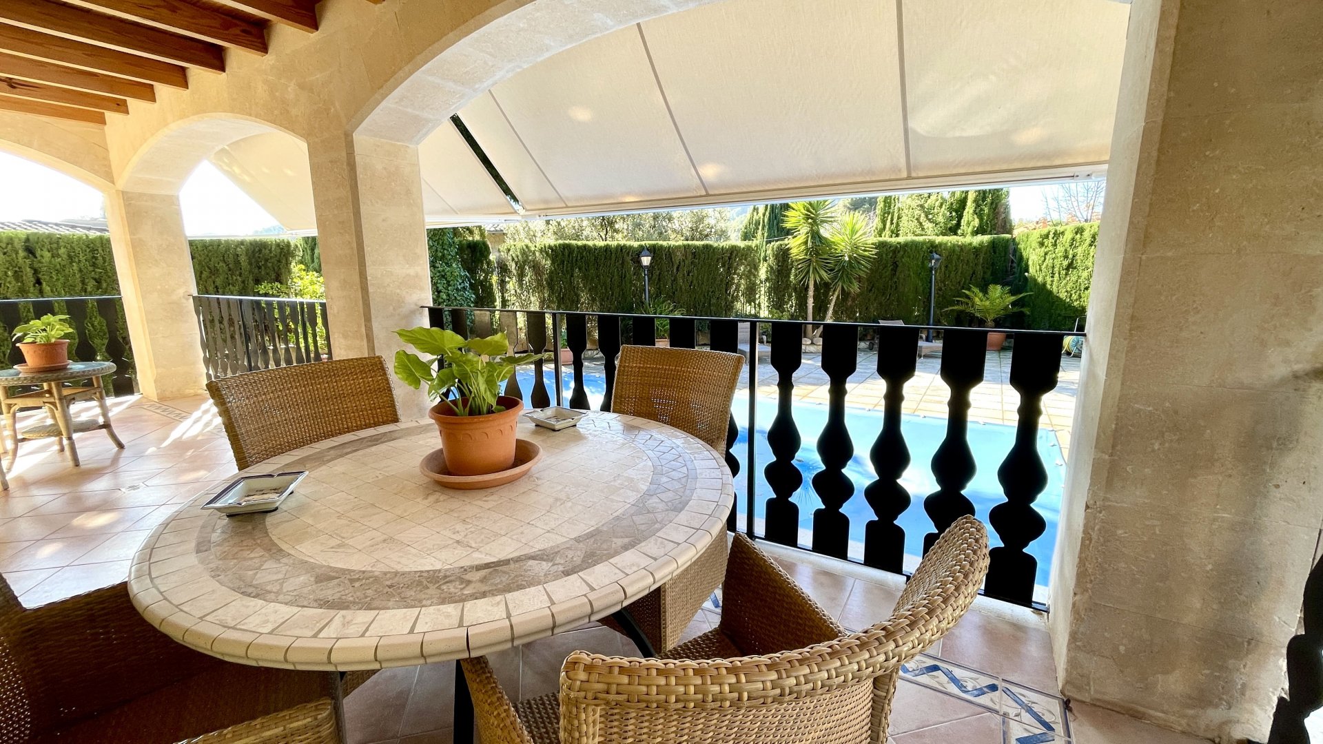 Villa a Valldemosa, Mallorca, Spagna 4 camere da letto, 320 mq. N° 111886