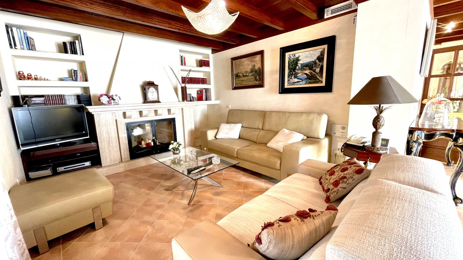 Villa a Valldemosa, Mallorca, Spagna 4 camere da letto, 320 mq. N° 111886
