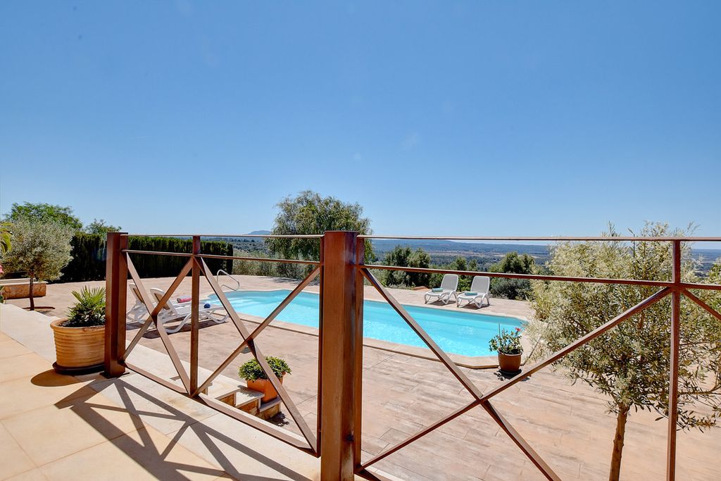 Finca a Puntiro, Mallorca, Spagna 3 camere da letto, 368 mq. N° 111942