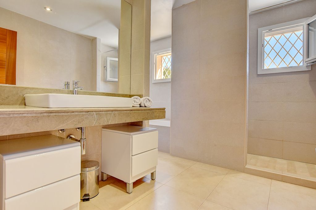 Finca a Puntiro, Mallorca, Spagna 3 camere da letto, 368 mq. N° 111942