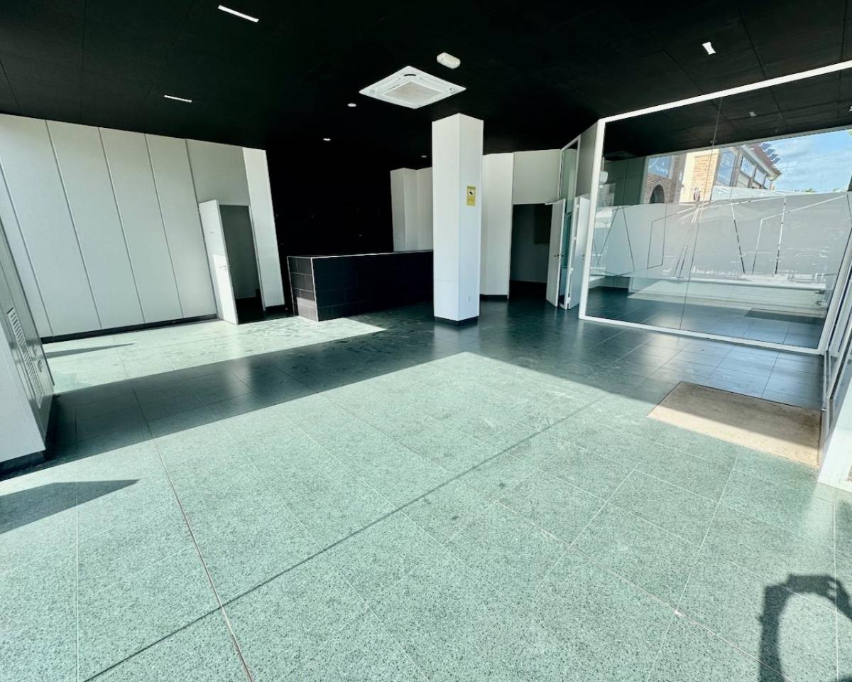 Commercial property in Algorfa, Alicante, Spain 245 sq.m. No. 112938