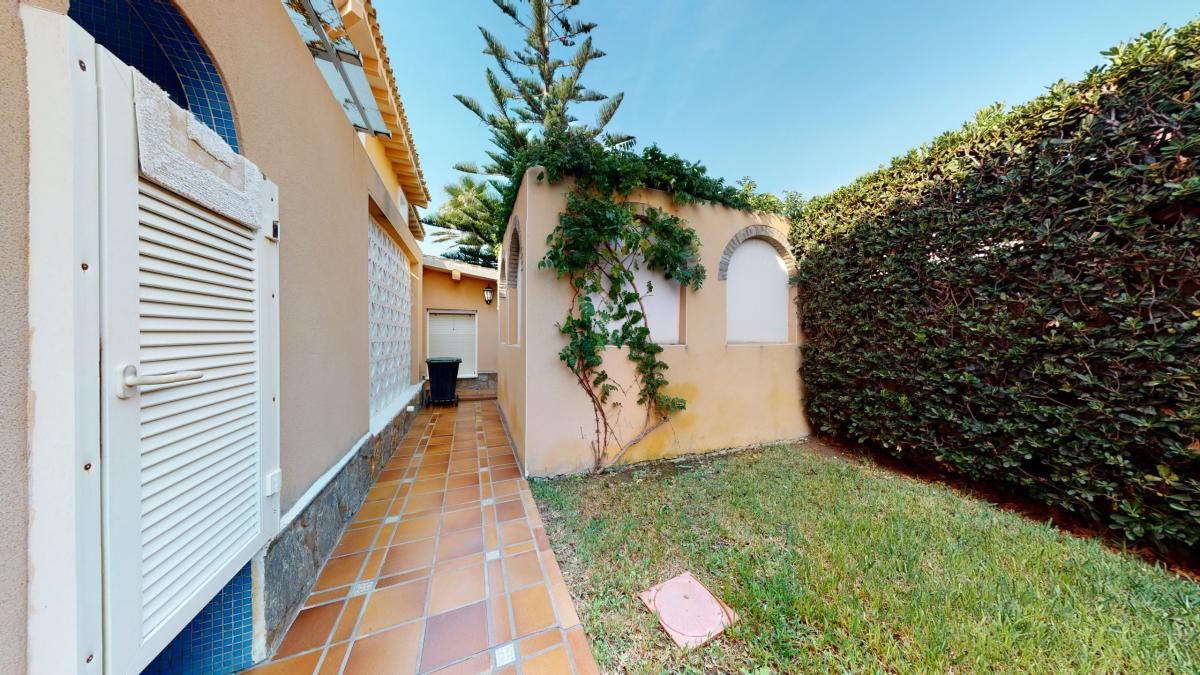 Вилла в Аликанте, Испания 8 спален, 480м2 №112934