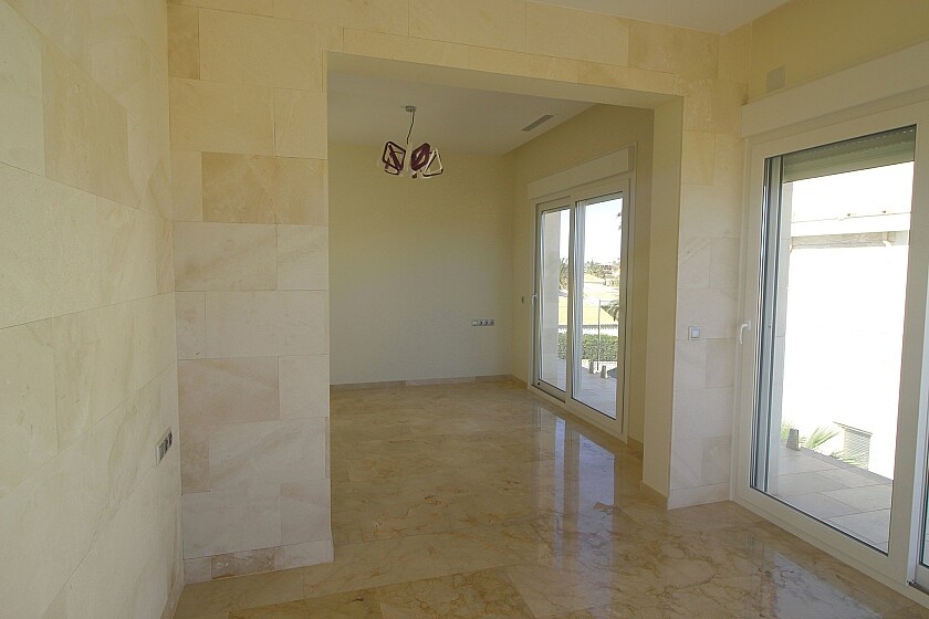 Villa a La Zenia, Alicante, Spagna 5 camere da letto, 306 mq. N° 103370