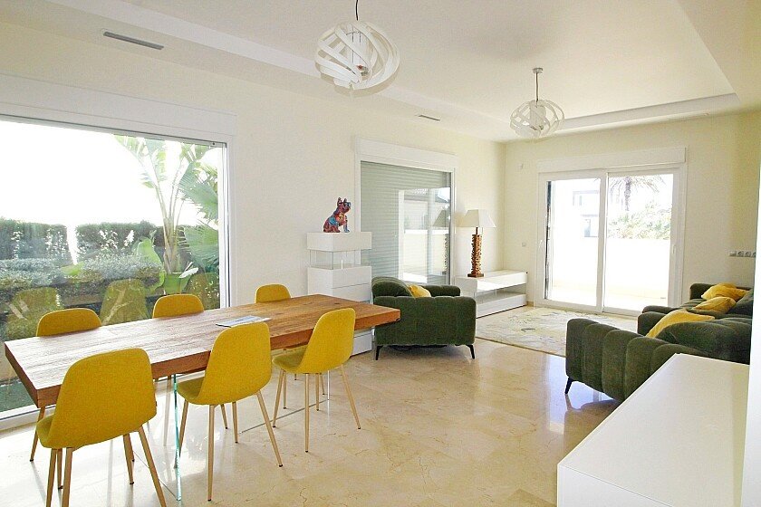 Villa a La Zenia, Alicante, Spagna 5 camere da letto, 306 mq. N° 103370