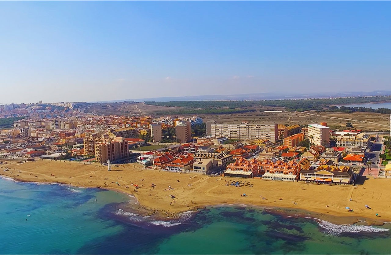 Villa i Torrevieja, Alicante, Spanien 3 sovrum, 142 kvm. Nr. 112324