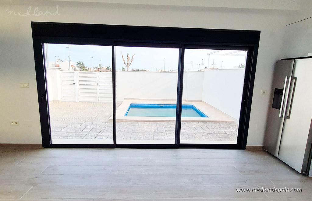 Villa in La Zenia, Alicante, Spain 3 bedrooms, 97 sq.m. No. 9419