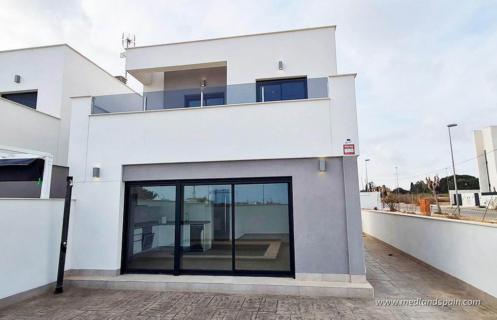 Villa in La Zenia, Alicante, Spain 3 bedrooms, 97 sq.m. No. 9419