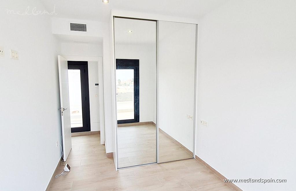 Villa in La Zenia, Alicante, Spain 3 bedrooms, 97 sq.m. No. 9419