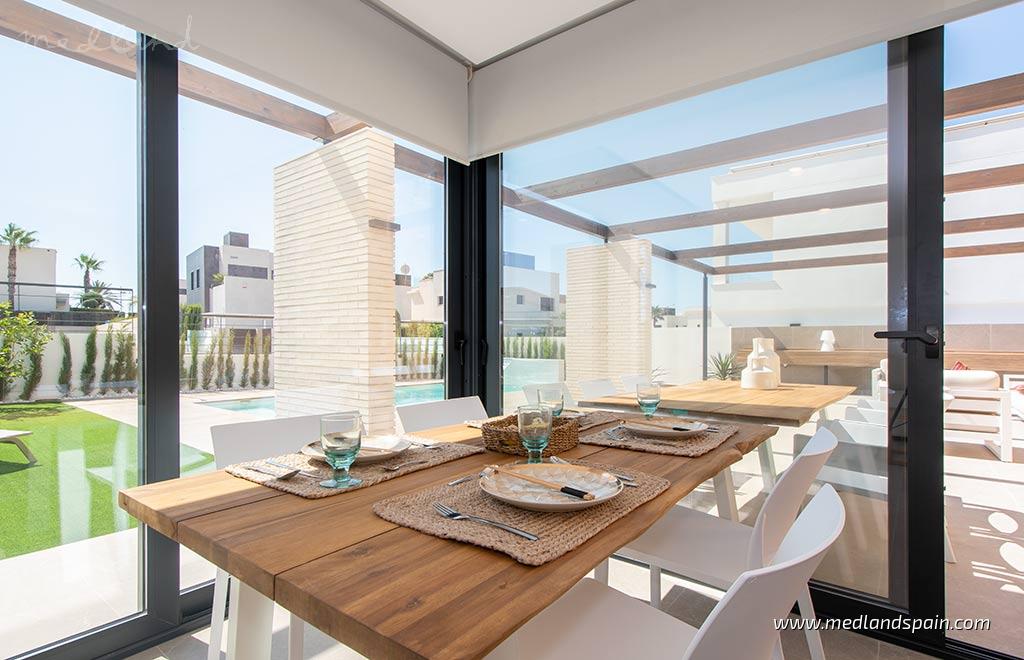 Villa in Campoamor, Alicante, Spain 4 bedrooms, 196 sq.m. No. 9384