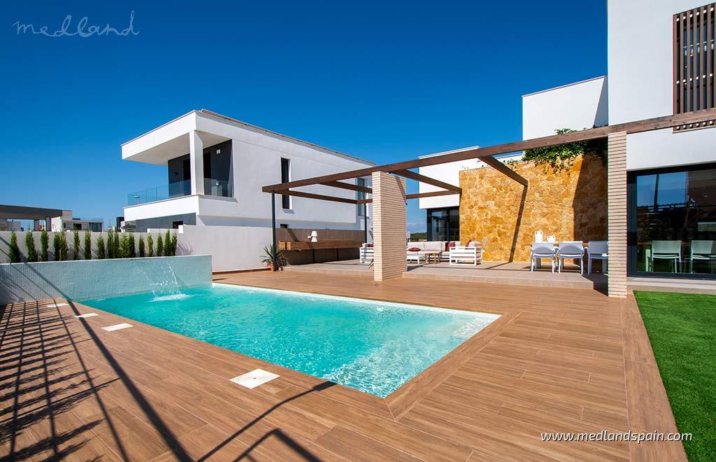 Villa in Campoamor, Alicante, Spain 4 bedrooms, 196 sq.m. No. 9384