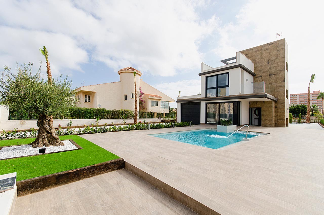 Villa à Orihuela, Alicante, Espagne 3 chambres, 150 m2 No. 112066